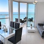 Panoramic Ocean View 34Th Floor Rooftop Pool