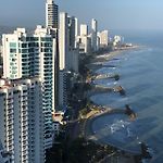 Panoramic Ocean View 34Th Floor Rooftop Pool