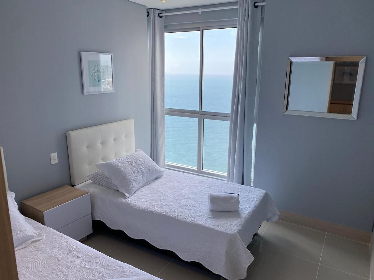 Panoramic Ocean View 34th Floor Rooftop Pool Apartamento