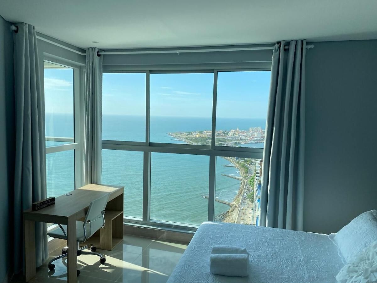 Panoramic Ocean View 34th Floor Rooftop Pool Apartamento *