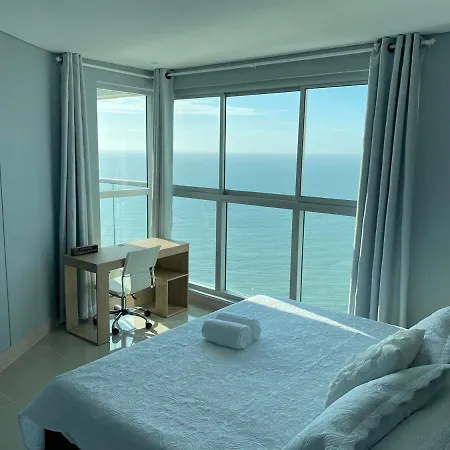 Panoramic Ocean View 34th Floor Rooftop Pool