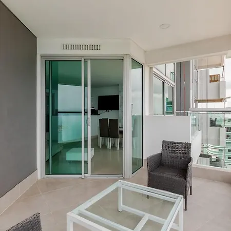 Panoramic Ocean View 34th Floor Rooftop Pool Apartamento *
