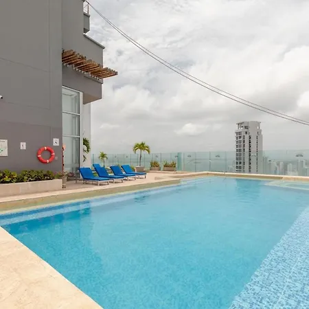 Panoramic Ocean View 34th Floor Rooftop Pool Apartamento