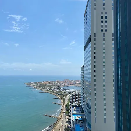 Panoramic Ocean View 34th Floor Rooftop Pool * Cartagena